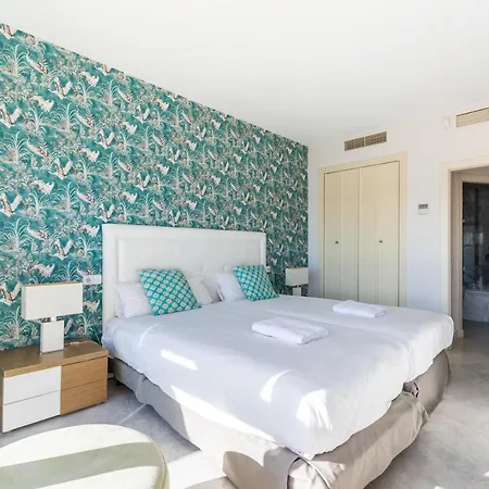 Wintowinrentals Luxury And Sea View Inside Puerto Marina *