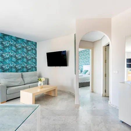 Wintowinrentals Luxury And Sea View Inside Puerto Marina Lejlighed Benalmádena