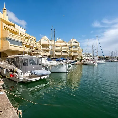 Lejlighed Wintowinrentals Luxury And Sea View Inside Puerto Marina
