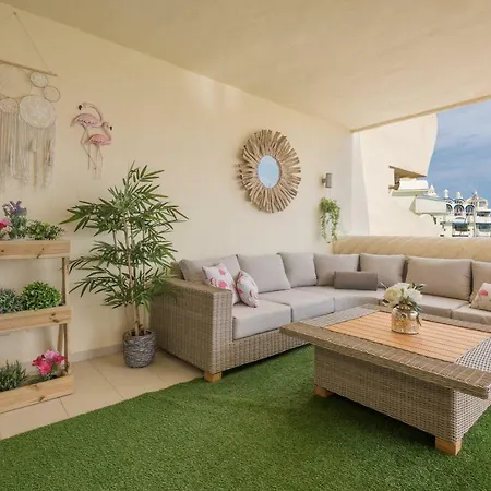 Wintowinrentals Luxury And Sea View Inside Puerto Marina *